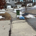 Overflowing Garbage Cans at 5324 1 A Avenue SW